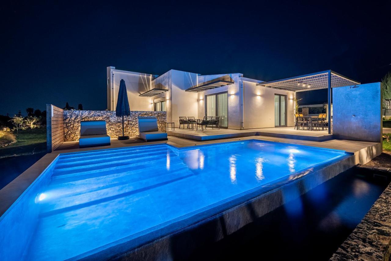 Campo Premium Stay Private Pool Villas Кос Екстер'єр фото